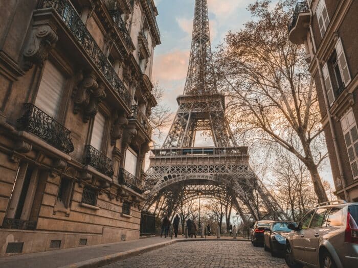 Paris / Amsterdam